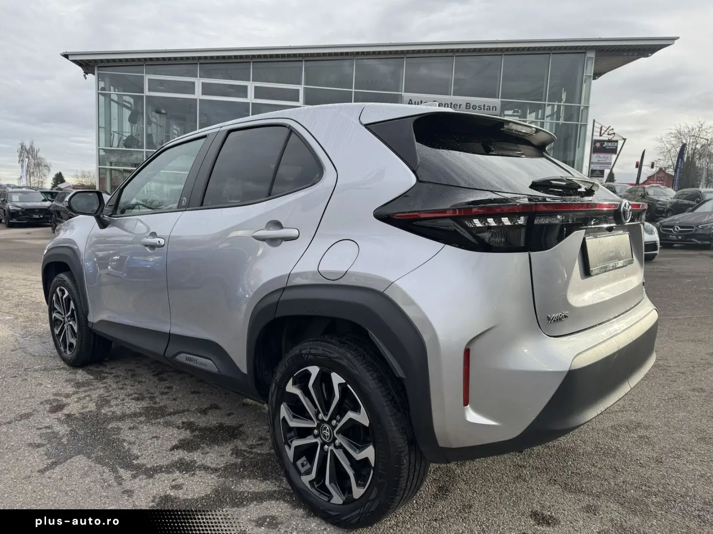 TOYOTA Yaris Cross HYBRID FWD TEAM DE KAMERA NAVI 1.HD