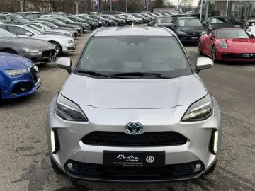 TOYOTA Yaris Cross HYBRID FWD TEAM DE KAMERA NAVI 1.HD