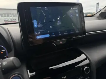 TOYOTA Yaris Cross HYBRID FWD TEAM DE KAMERA NAVI 1.HD