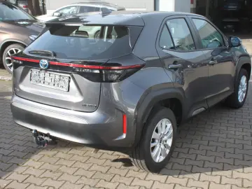 TOYOTA Yaris Cross Hybrid FWD Comfort