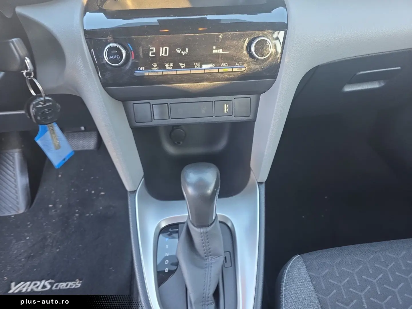 TOYOTA Yaris Cross 1.5 Comfort ACC  Kamera  GJR  LMF