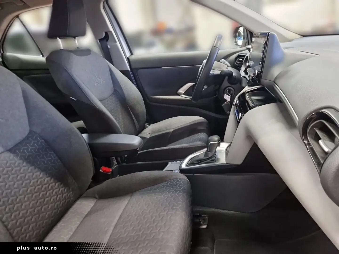 TOYOTA Yaris Cross Hybrid FWD Comfort