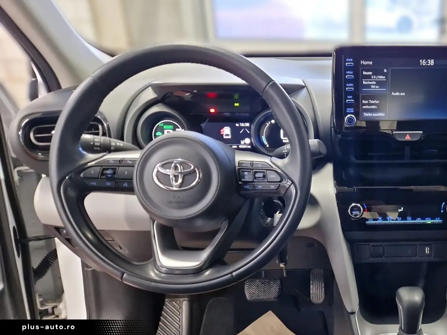 TOYOTA Yaris Cross Hybrid FWD Comfort