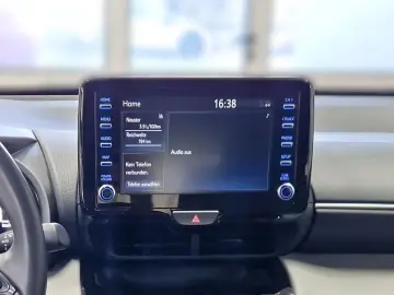 TOYOTA Yaris Cross Hybrid FWD Comfort