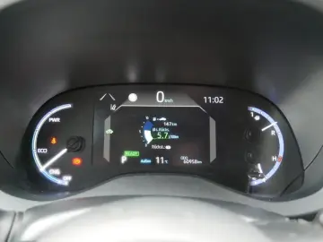 TOYOTA Yaris Cross 1.5 Hybrid LED SHZ NAVI HUD DISTR