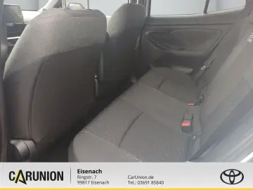 TOYOTA Yaris Cross 1.5 Hybrid Team D   AHZV  Navi