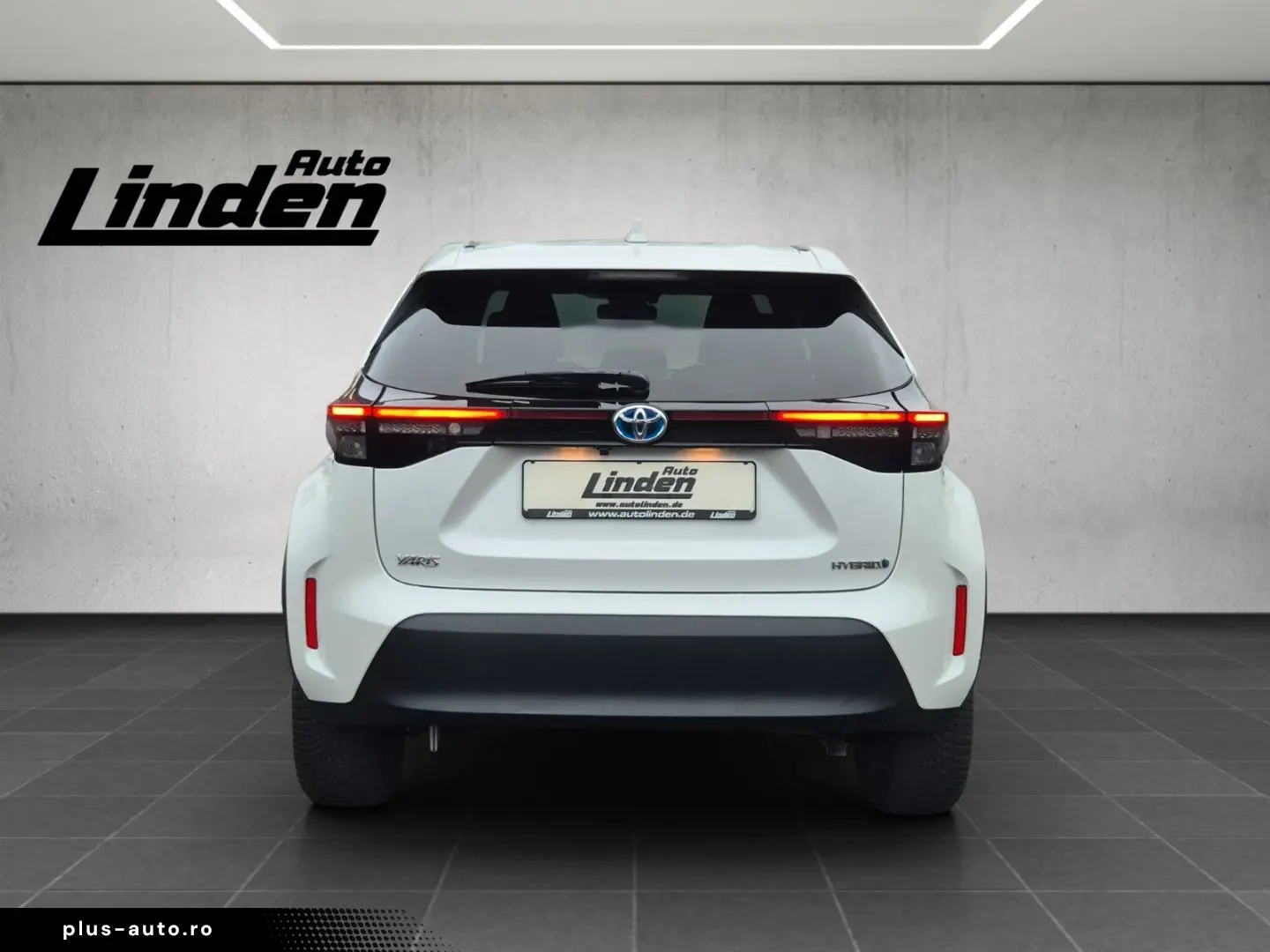 TOYOTA Yaris Cross Hybrid Team D Kamera Carplay LED