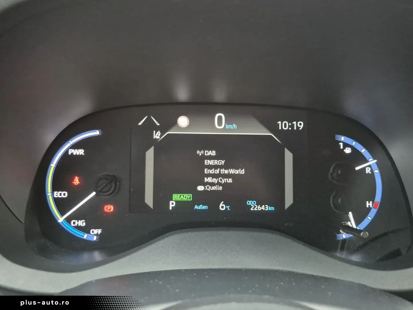 TOYOTA Yaris Cross Hybrid Team D Kamera Carplay LED