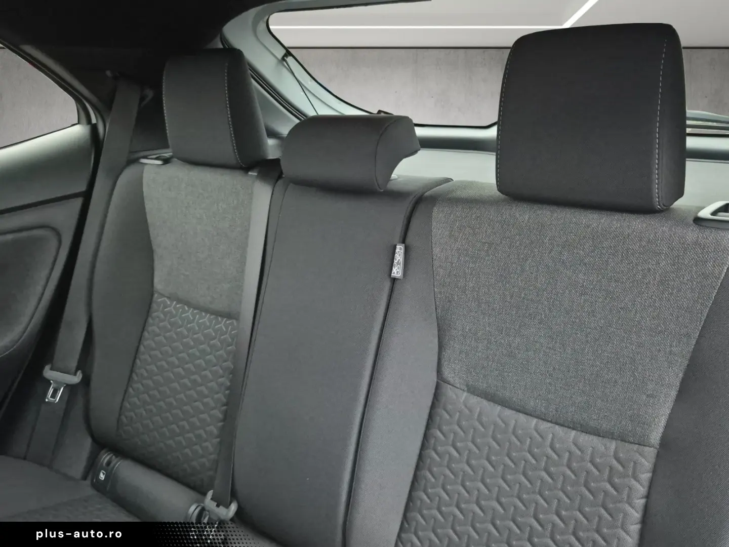 TOYOTA Yaris Cross Hybrid Team D Kamera Carplay LED