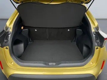 TOYOTA Yaris Cross Hybrid 1.5 Team D  Navi hzb Front SH