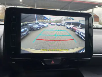 TOYOTA Yaris Cross Hybrid 1.5 Team D  Navi hzb Front SH