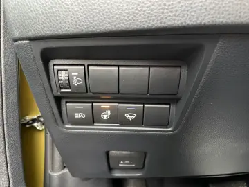 TOYOTA Yaris Cross Hybrid 1.5 Team D  Navi hzb Front SH