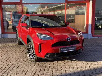 TOYOTA Yaris Cross Hybrid 1.5 VVT-i Team Deutschland