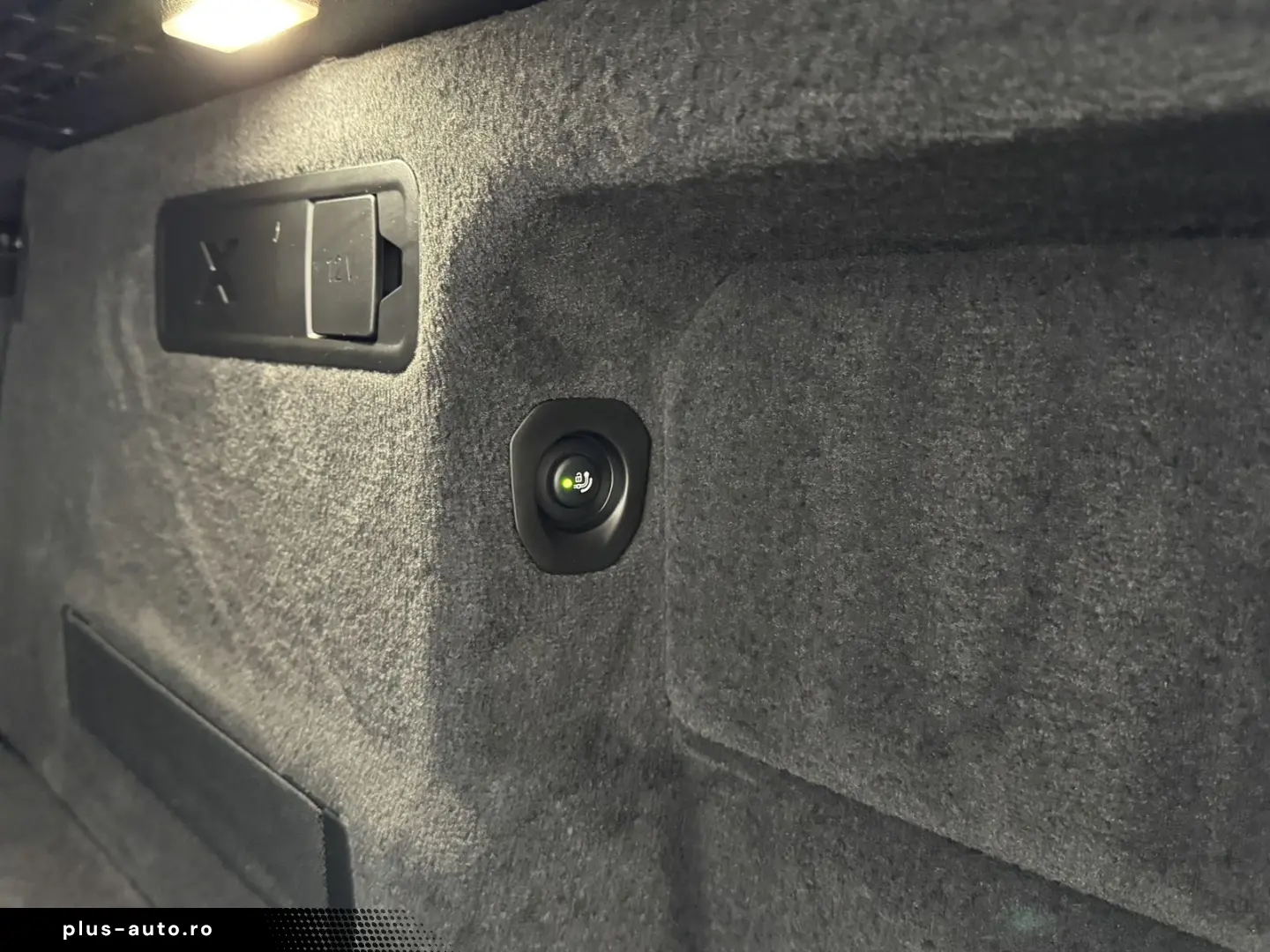 BMW X6 M Competition Sky Massage B&W Sitzlüftung ACC