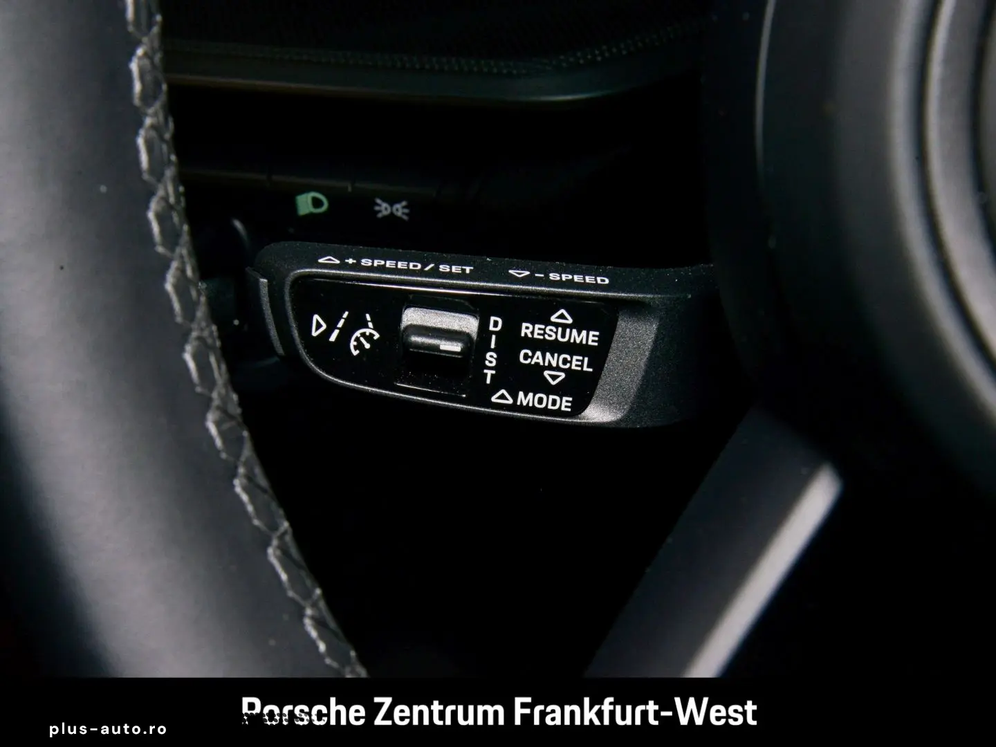 PORSCHE 992 911 Carrera 4S Cabriolet Liftsystem-VA LED