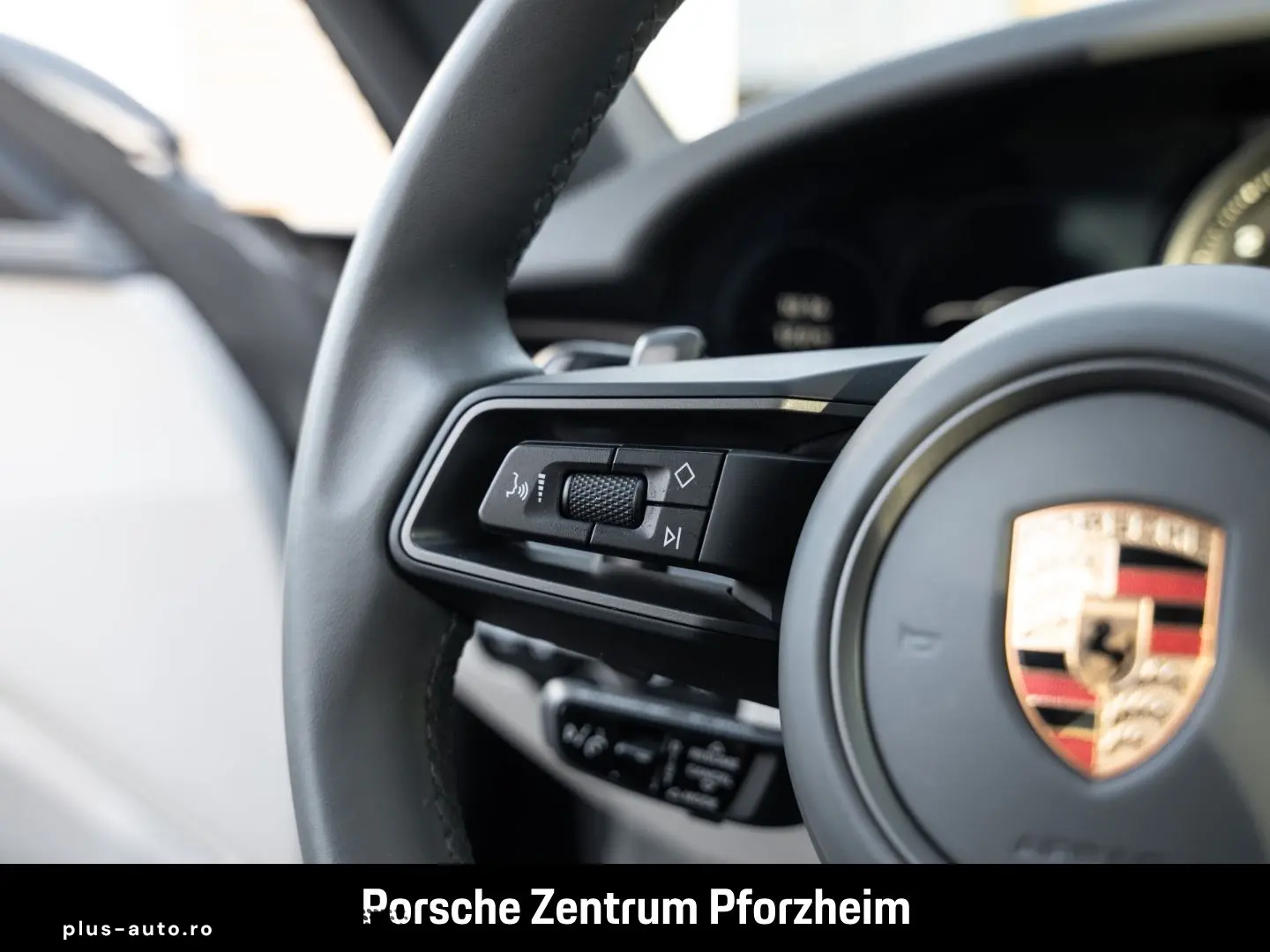 PORSCHE 992 911 Carrera 4S Burmester Liftsystem-VA LED