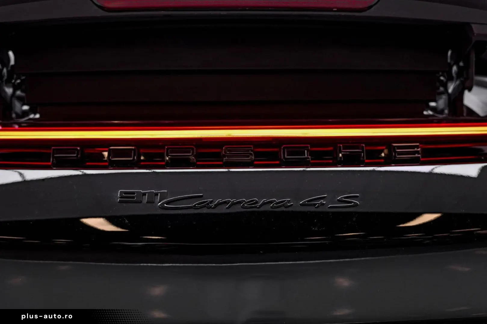 PORSCHE 992 Cabrio 3.0 Carrera 4 S  Chrono Lift BOSE Spo