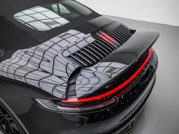 PORSCHE 992 Cabrio 3.0 Carrera 4 S  Chrono Lift BOSE Spo