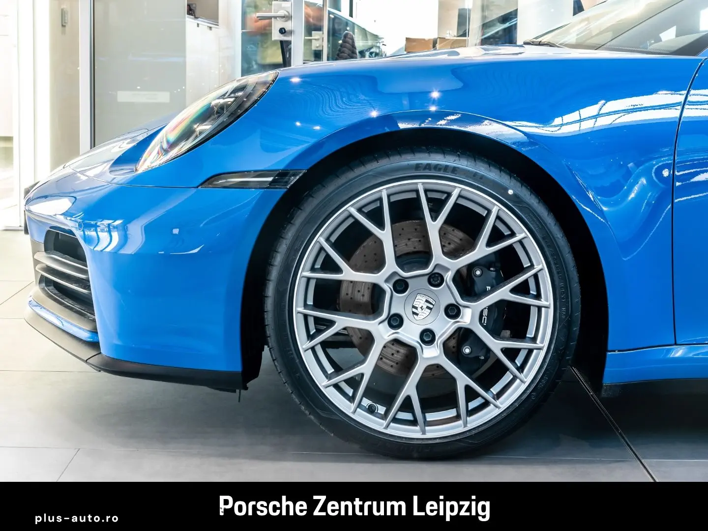 PORSCHE 992 911 Carrera Mod.2025! SportChrono Lift HD Si
