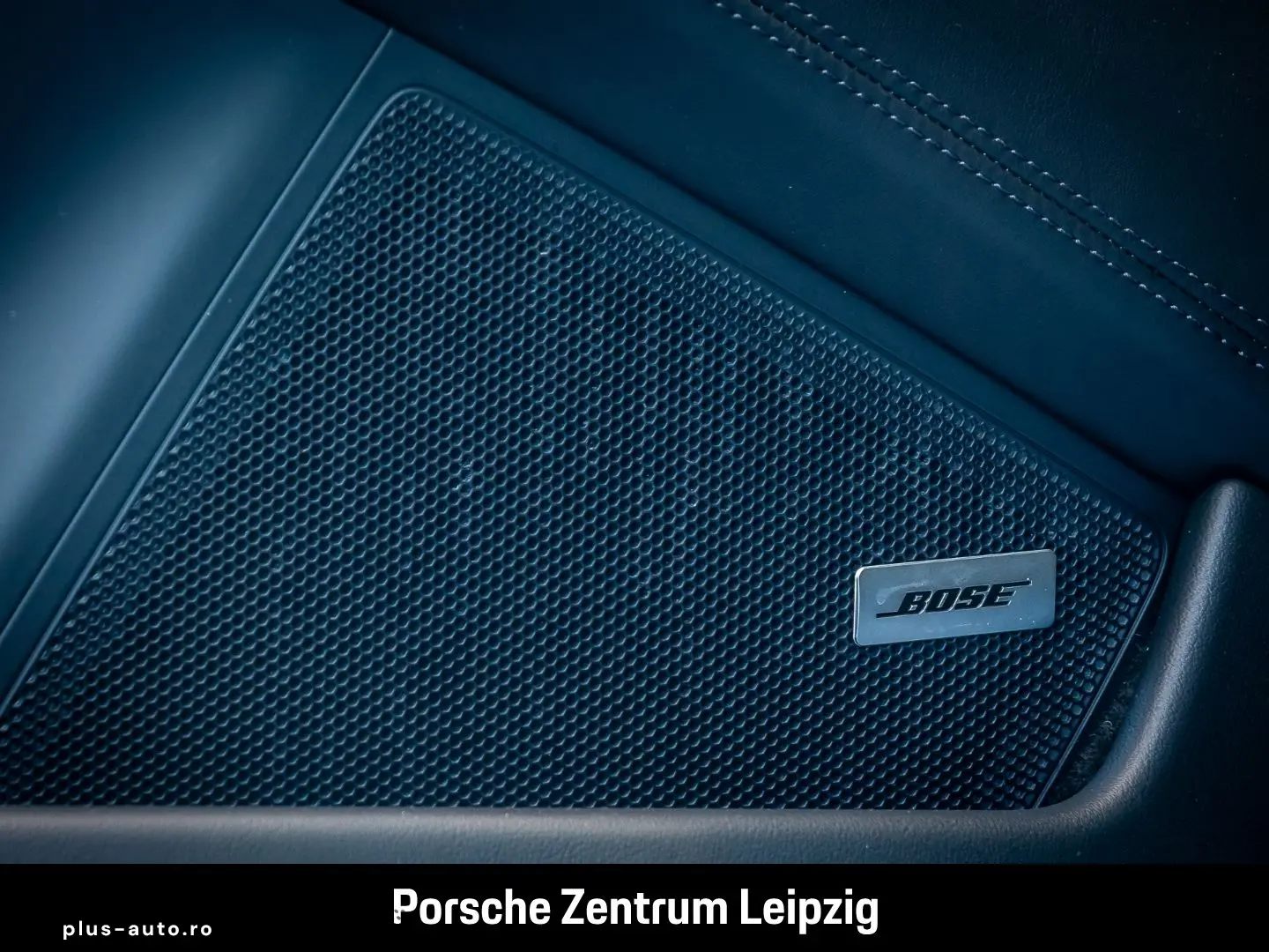 PORSCHE 992 911 Carrera Mod.2025! SportChrono Lift HD Si