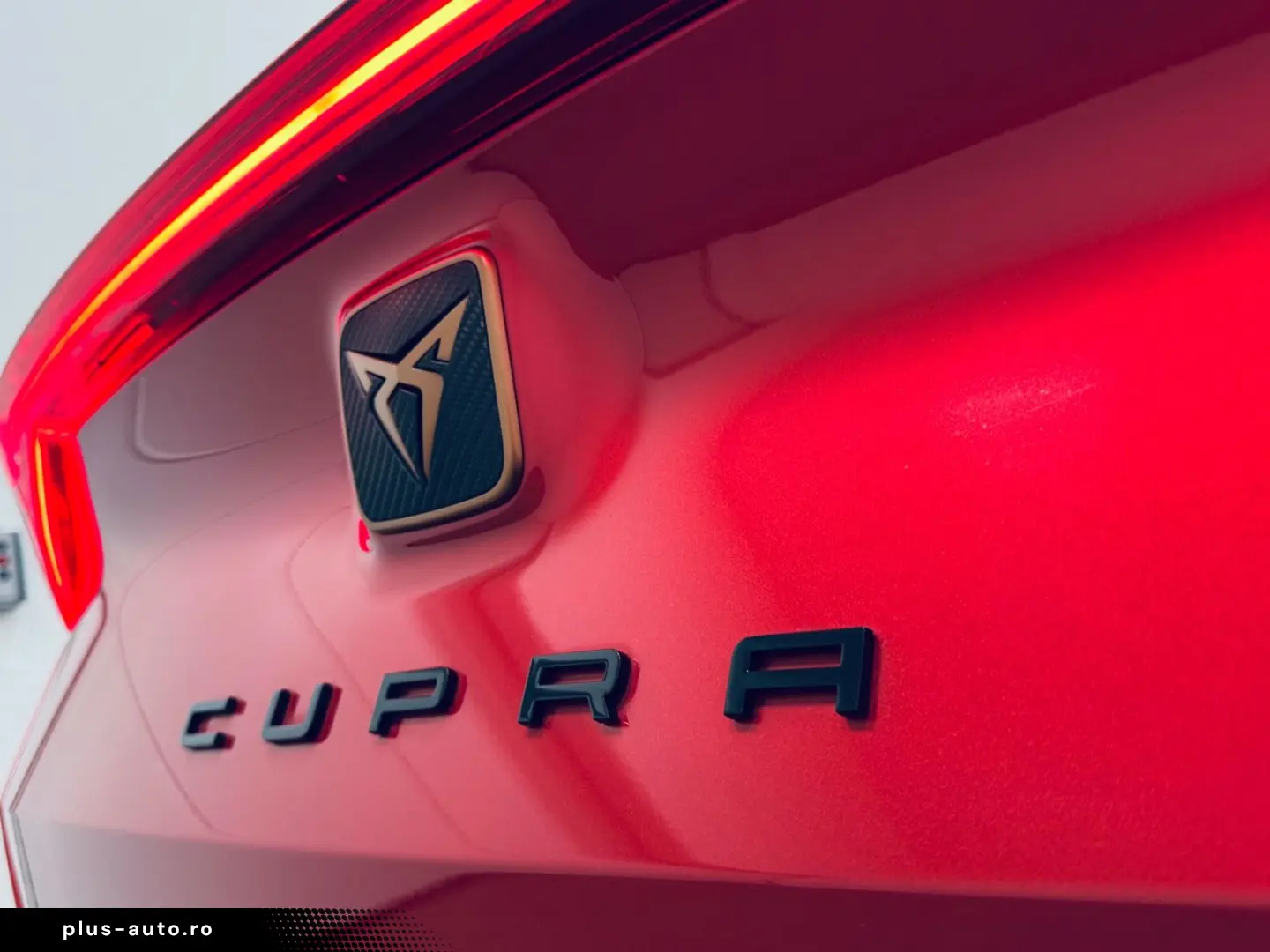 CUPRA Formentor 1.5 TSI   1.HAND   ACC   LED