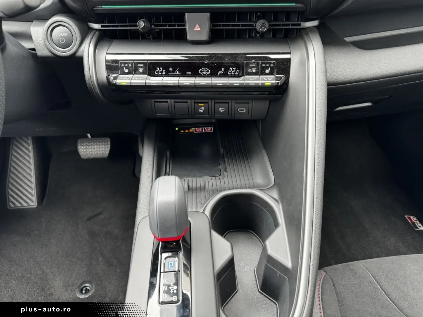 TOYOTA C-HR 2.0 Hybrid AWD GR SPORT Premiere