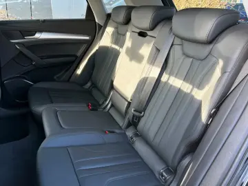 AUDI Q5 50TFSIe qu BLACK HuD 360  MATRIX AHK TOUR VC