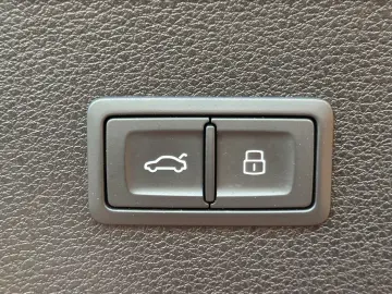 AUDI Q5 50TFSIe qu BLACK HuD 360  MATRIX AHK TOUR VC