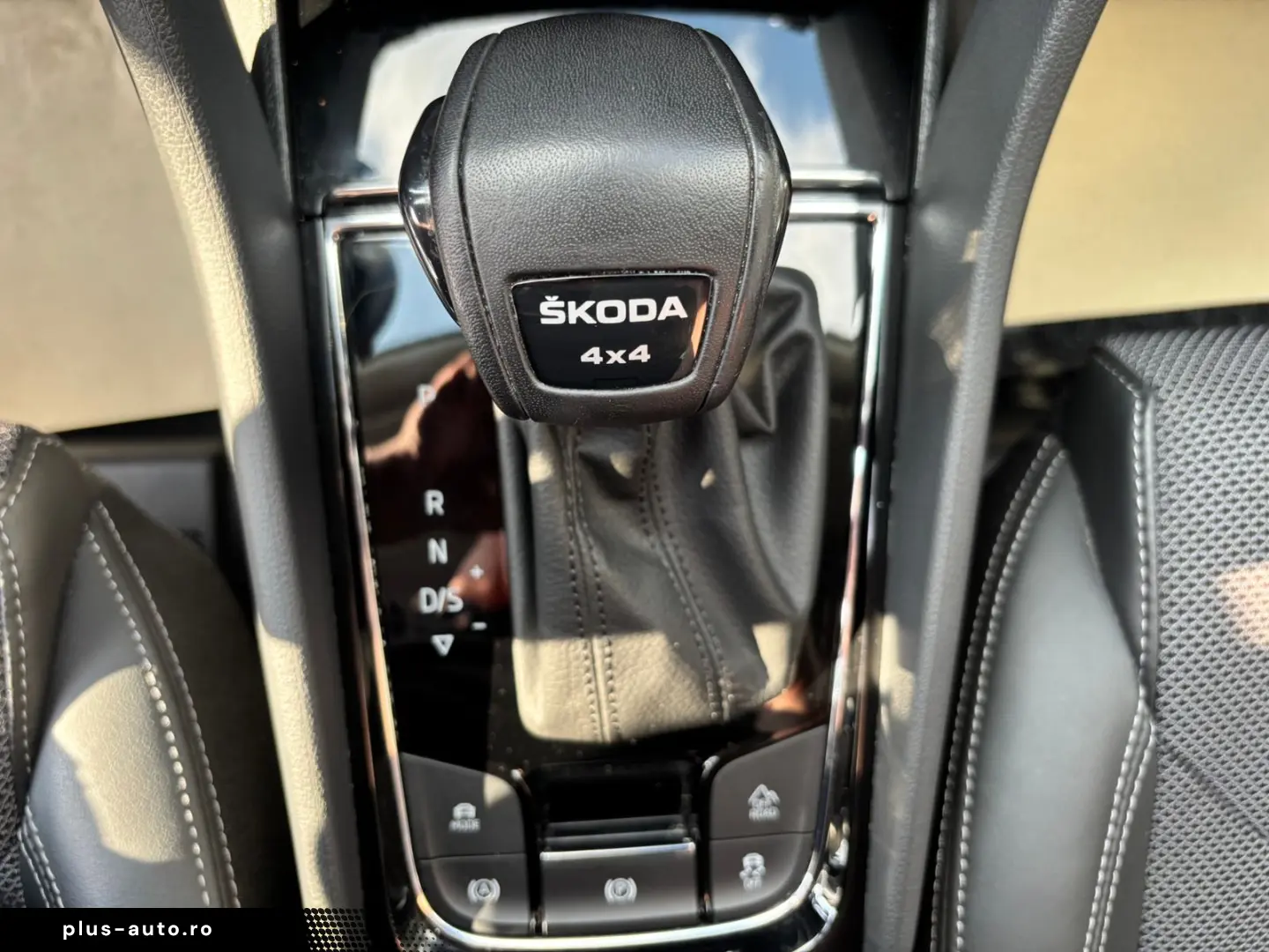 SKODA Kodiaq Style 2.0 TDI DSG 4x4 Matrix 360  STHZ AH