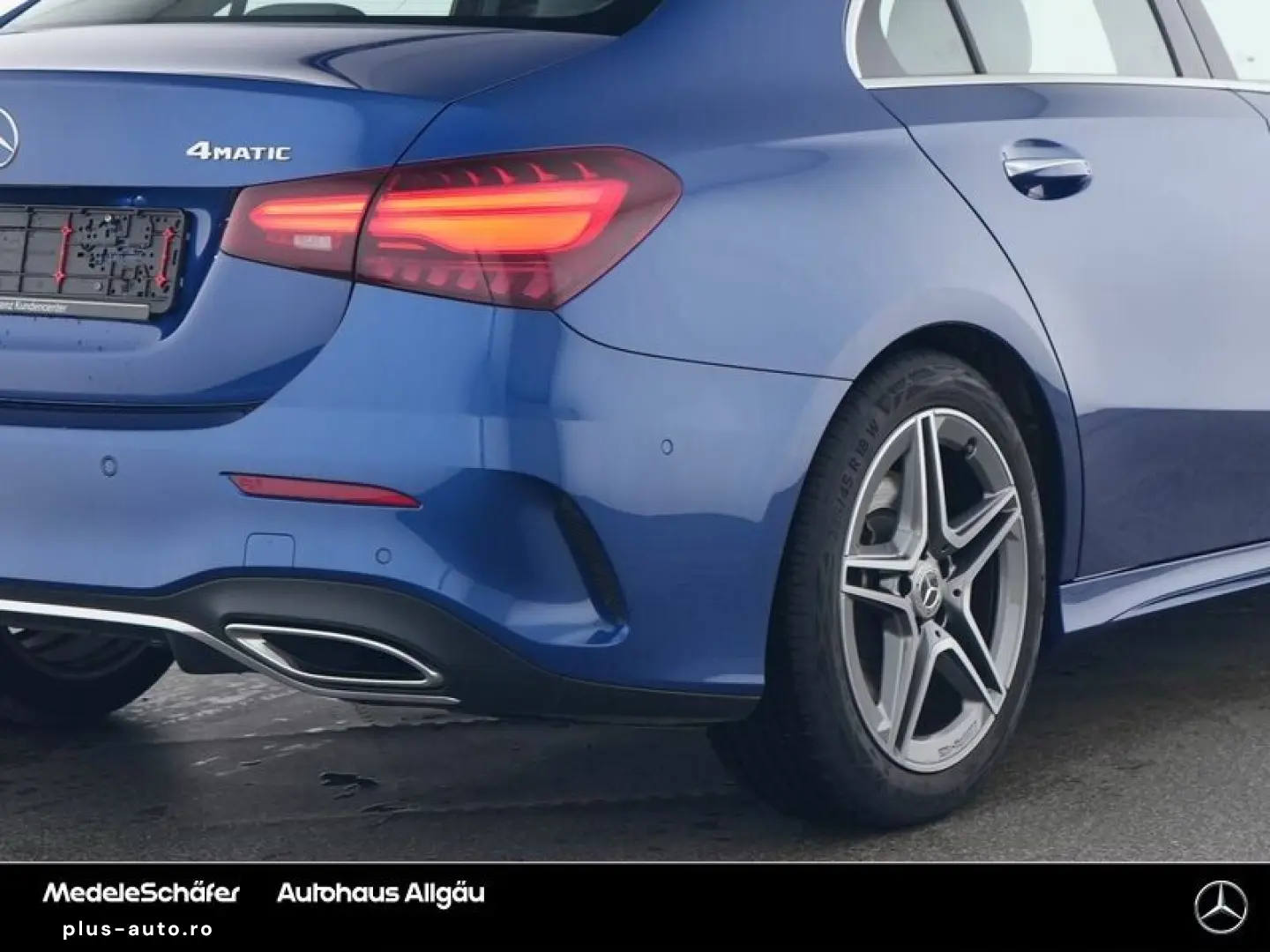 MERCEDES-BENZ A 250 4M AMG Premium  AHK Distronic Pano NP67