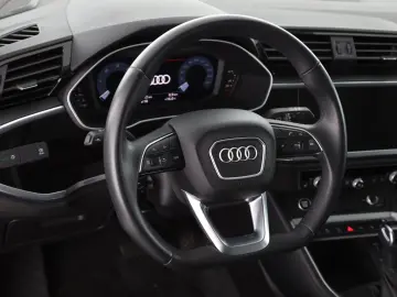 AUDI Q3 Sportback 40 TDI quattro S tronic S line