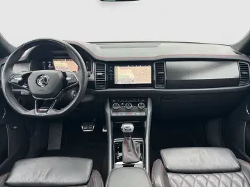 SKODA Kodiaq 2.0 RS 4X4 LEDER PANO AHK 360CAM LM20 NAV