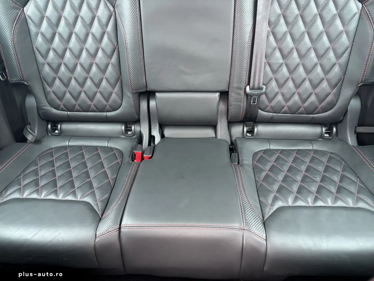 SKODA Kodiaq 2.0 RS 4X4 LEDER PANO AHK 360CAM LM20 NAV