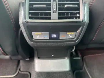 SKODA Kodiaq 2.0 RS 4X4 LEDER PANO AHK 360CAM LM20 NAV