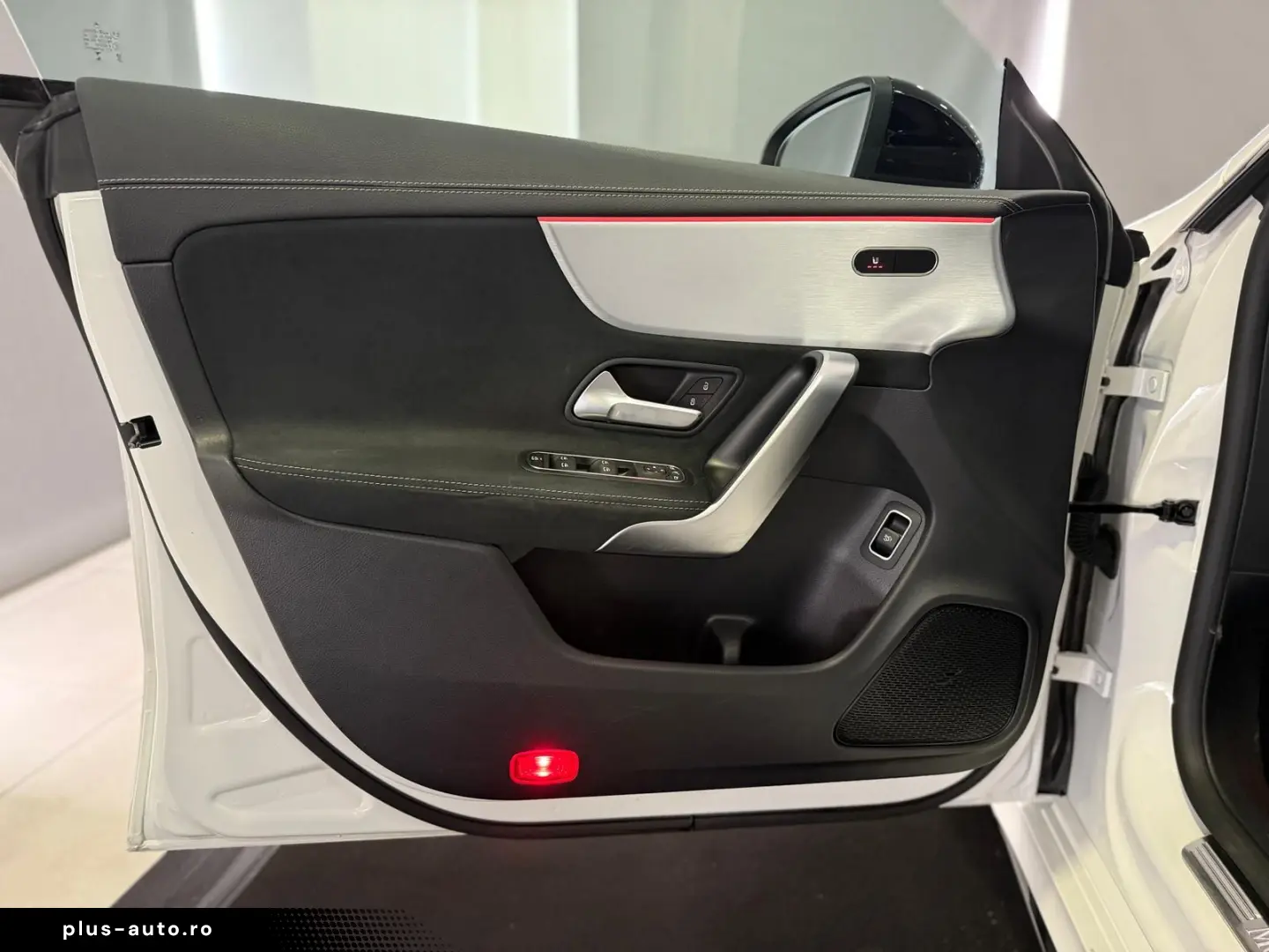 MERCEDES-BENZ CLA 200 7G AMG EDITION 2020  PANO AMBIENTE KAM