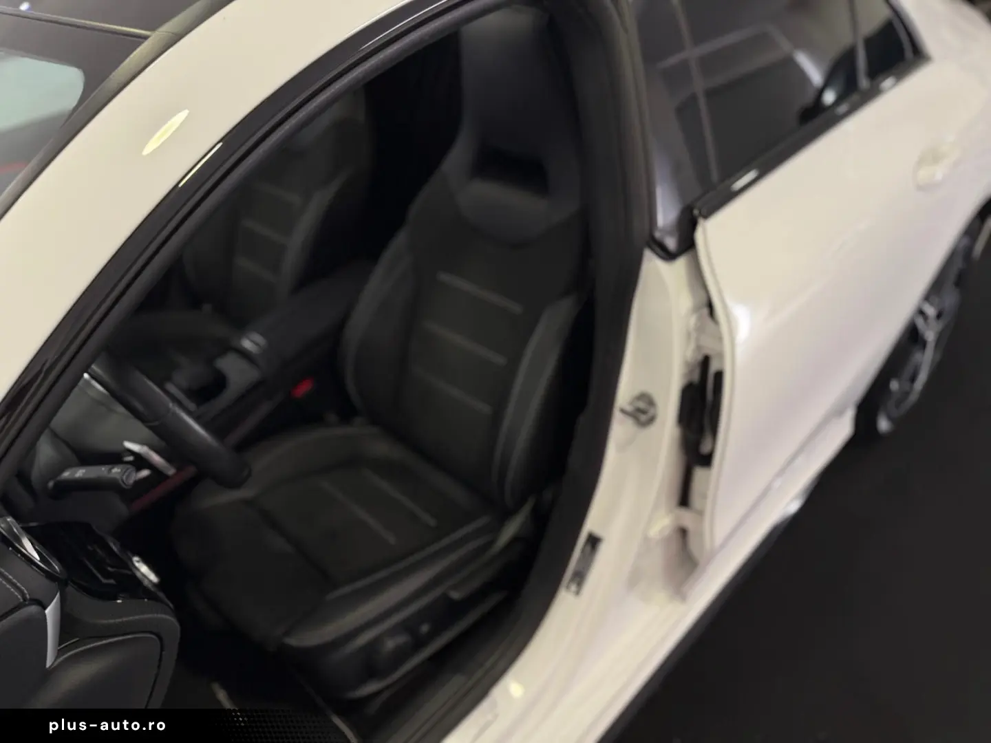 MERCEDES-BENZ CLA 200 7G AMG EDITION 2020  PANO AMBIENTE KAM