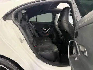 MERCEDES-BENZ CLA 200 7G AMG EDITION 2020  PANO AMBIENTE KAM