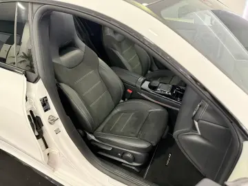 MERCEDES-BENZ CLA 200 7G AMG EDITION 2020  PANO AMBIENTE KAM