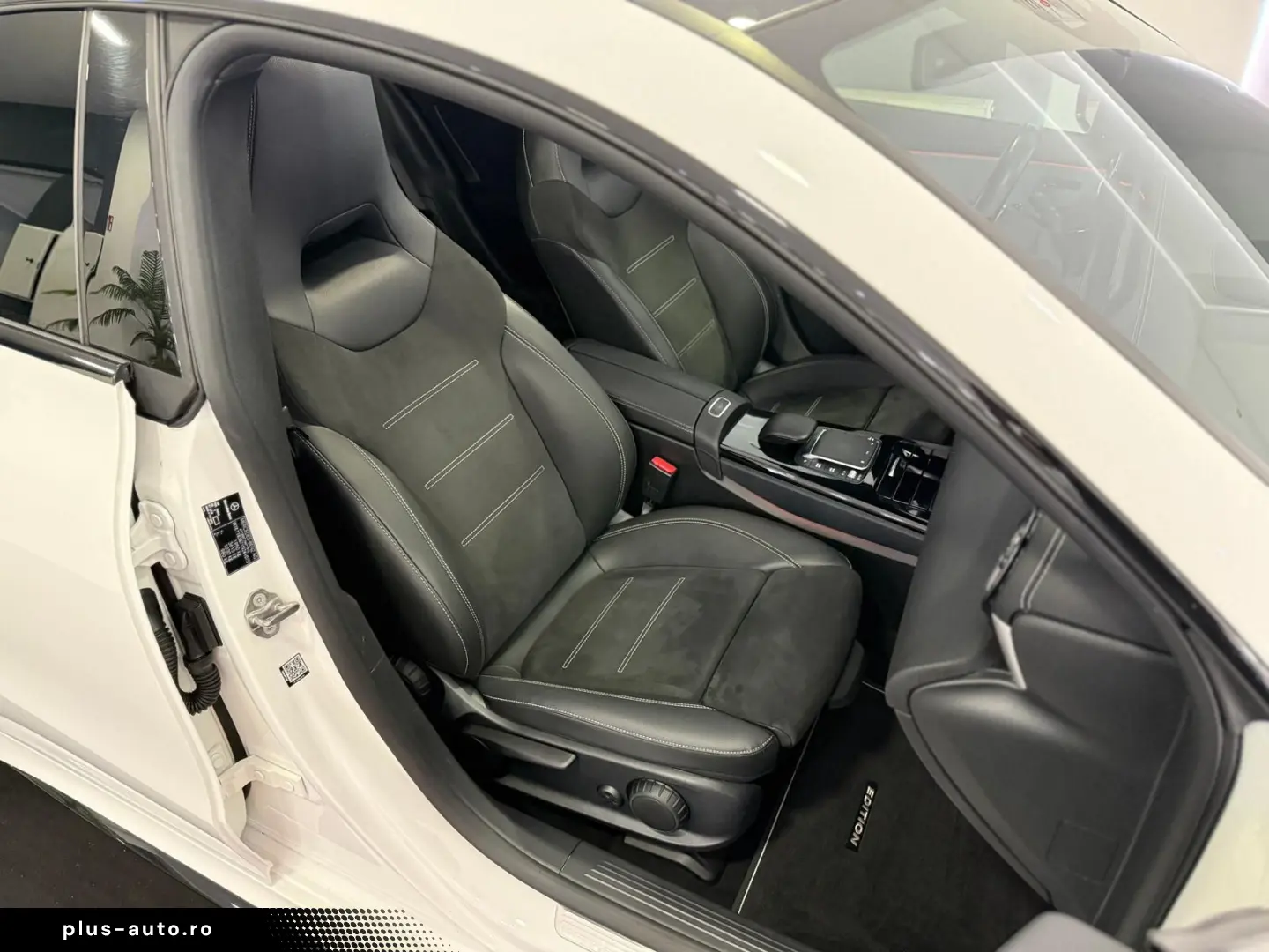 MERCEDES-BENZ CLA 200 7G AMG EDITION 2020  PANO AMBIENTE KAM