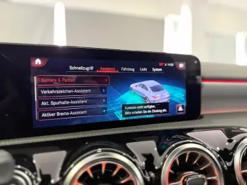 MERCEDES-BENZ CLA 200 7G AMG EDITION 2020  PANO AMBIENTE KAM