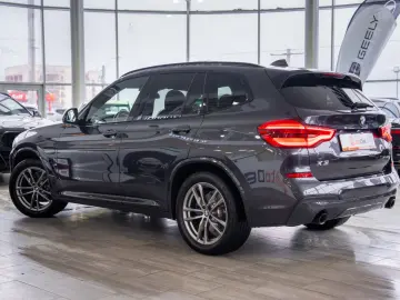 BMW X3 xDrive 30e Sport-Automatic  M-Sportpaket