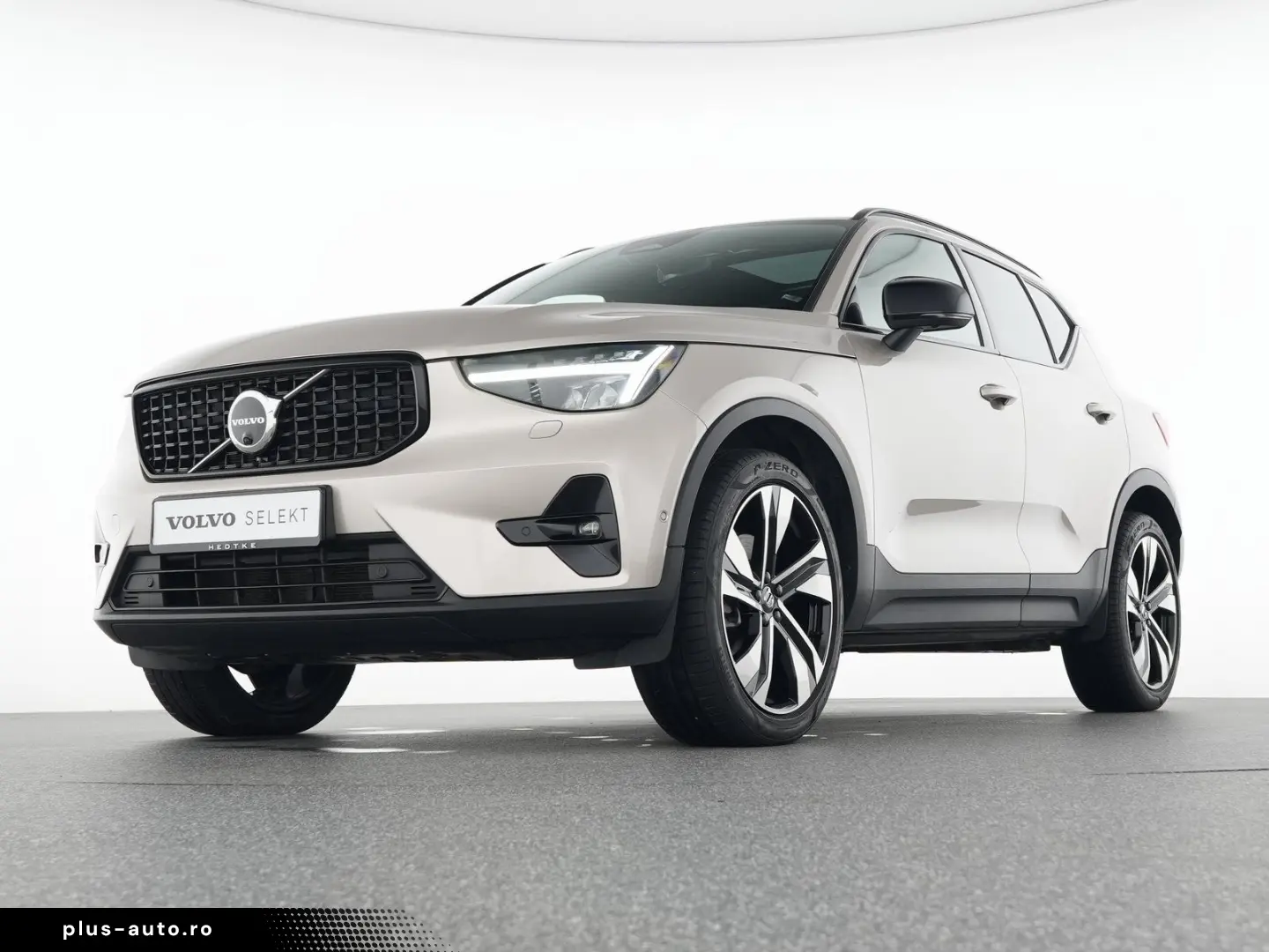 VOLVO XC40 B5 Benzin AWD Ultimate Dark 20  360 -KAMERA