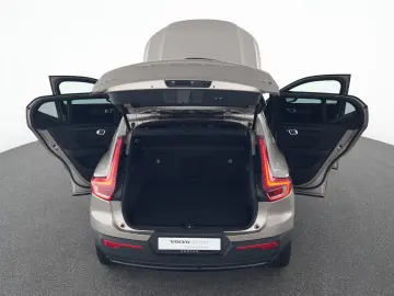 VOLVO XC40 B5 Benzin AWD Ultimate Dark 20  360 -KAMERA