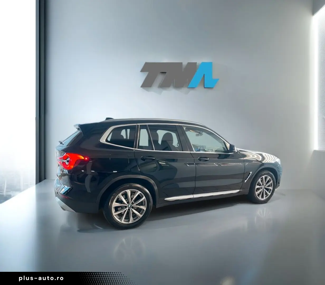 BMW X3 xDrive 20d PANO KAM360  LASER AHK MEMORY