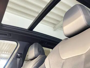 BMW X3 xDrive 20d PANO KAM360  LASER AHK MEMORY