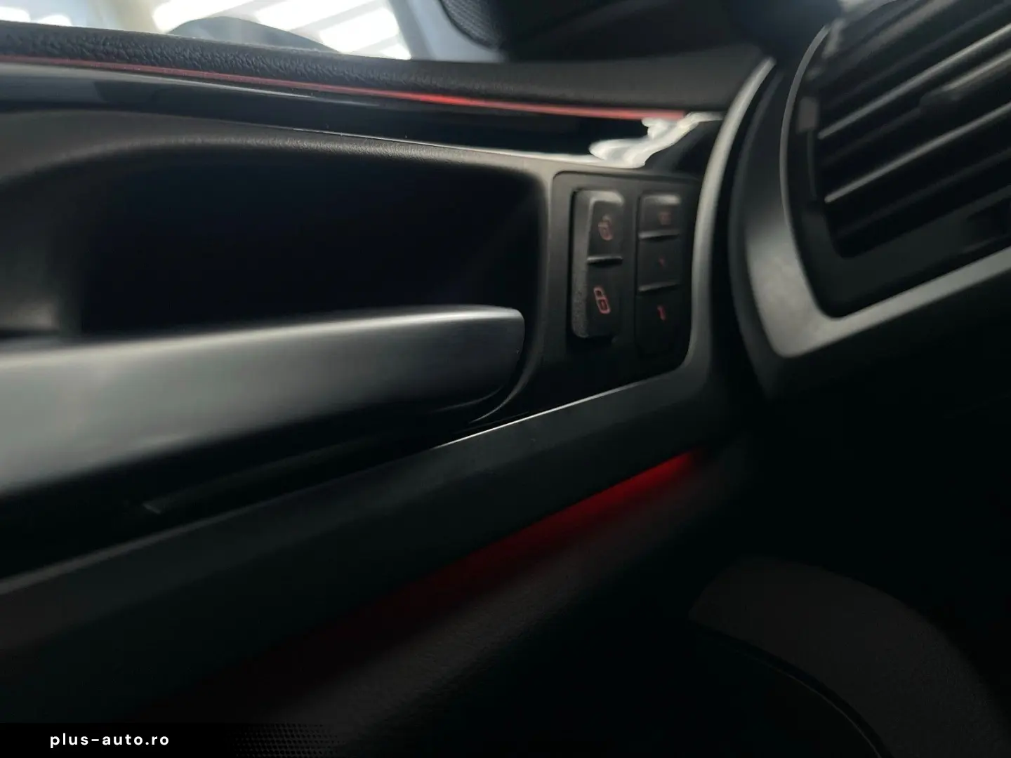 BMW X3 xDrive 20d PANO KAM360  LASER AHK MEMORY