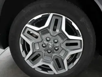 HYUNDAI SANTA FE PHEV SIGNATURE 4WD AT AHK VOLL LED NAVI