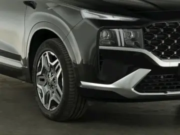 HYUNDAI SANTA FE PHEV SIGNATURE 4WD AT AHK VOLL LED NAVI