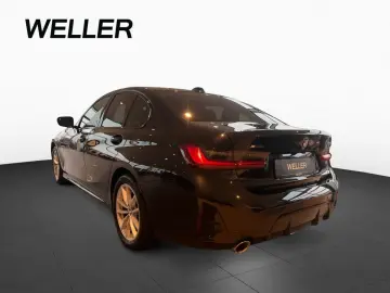 BMW 320i xDrive Lim M SPORT LivePro AdLED 360  St