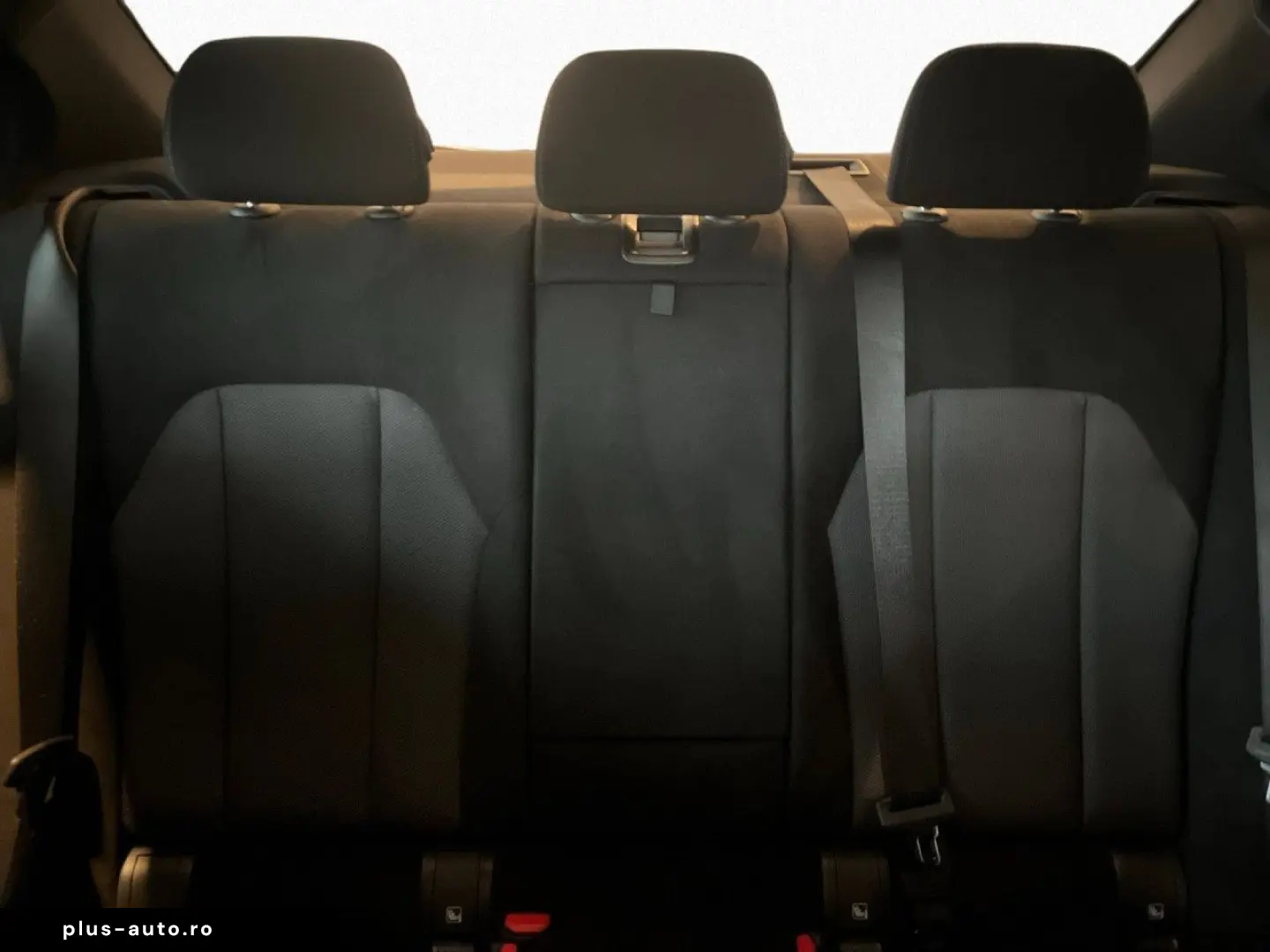 BMW 320i xDrive Lim M SPORT LivePro AdLED 360  St